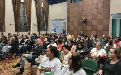 Vozes das Mulheres na Política: o relatório com os resumos das palestras está disponível