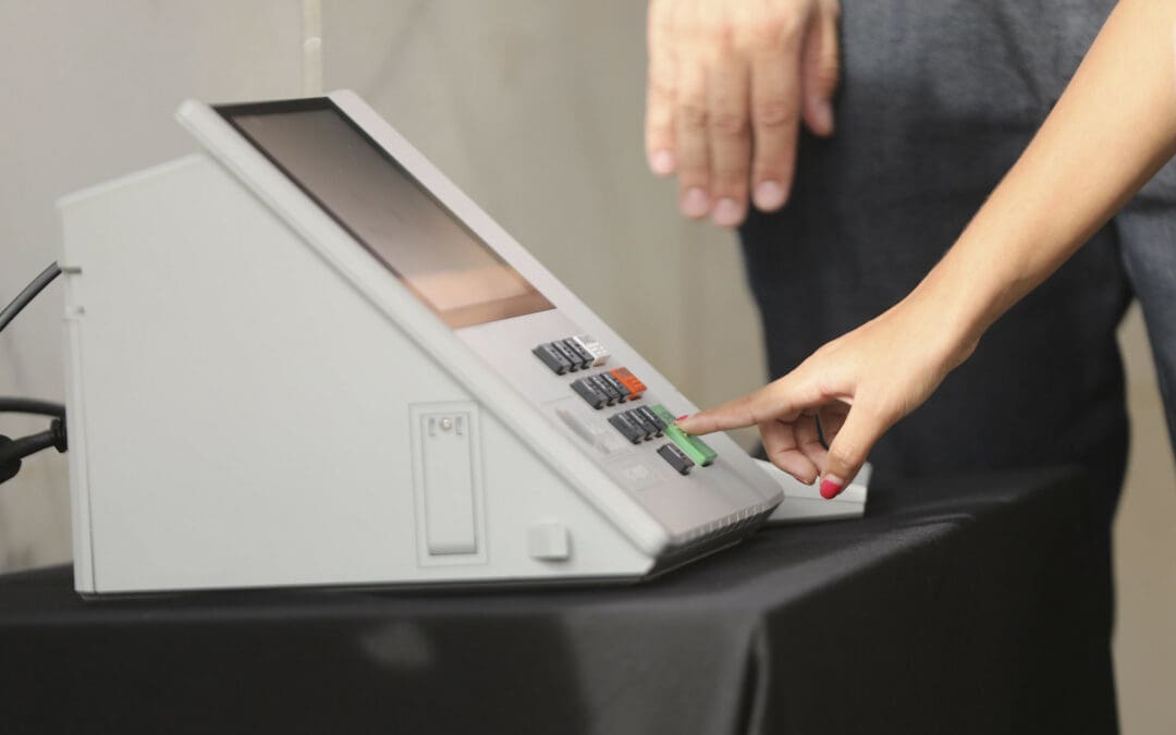 Liberdade de expressão: pilar para eleições municipais livres e justas